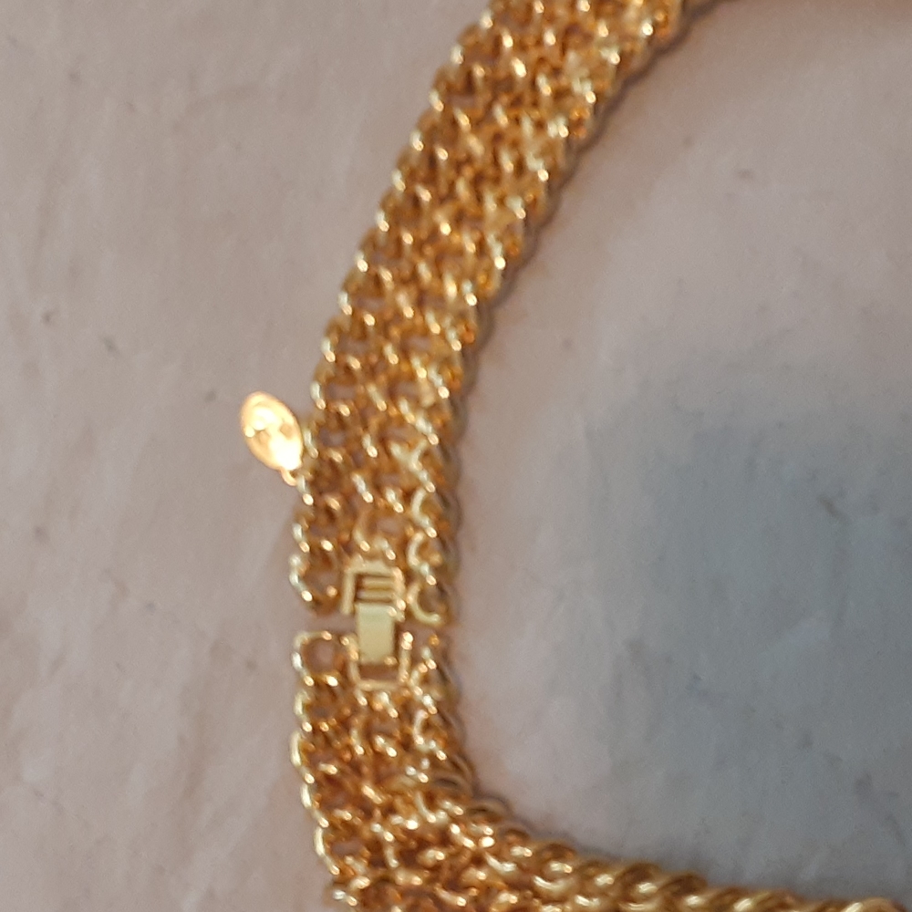 Necklace - Picture 2 of 4